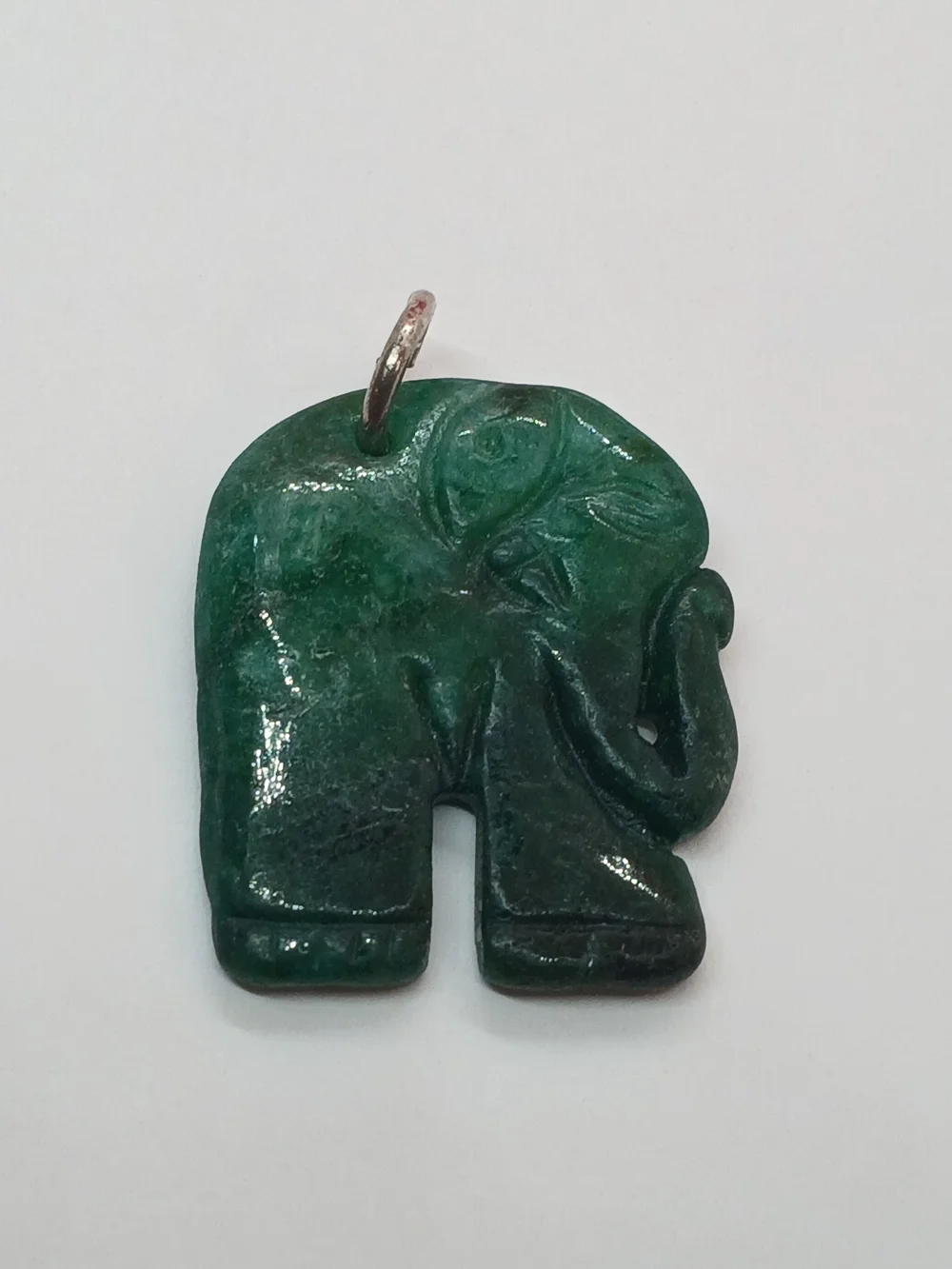 VINTAGE JADE JADEITE GREEN ELEPHANT PENDANT